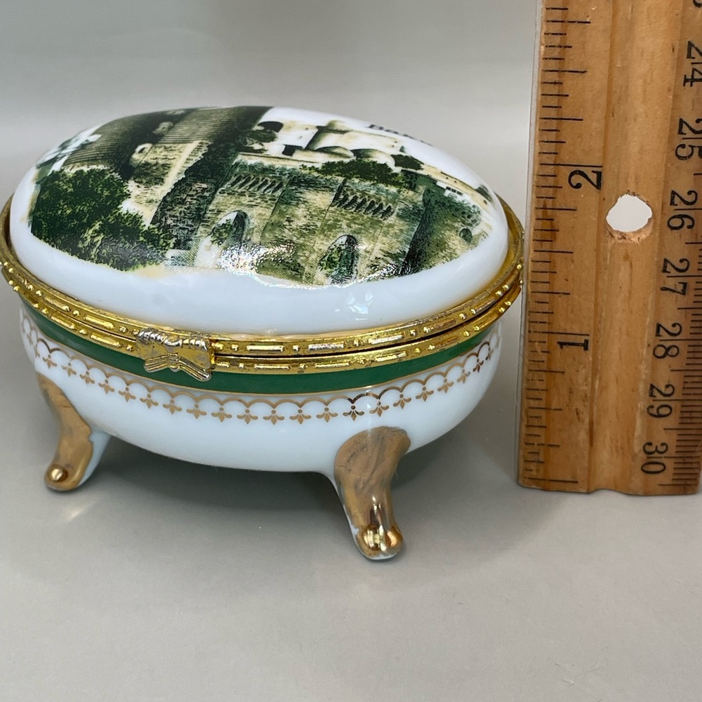 Vintage Baku Azerbaijan Oval Jewelry Trinket Footed Hinged Porcelain Box - Picture 7 of 7